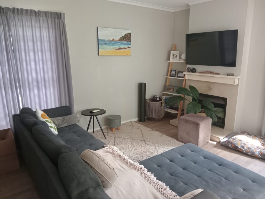 To Let 3 Bedroom Property for Rent in Rondebosch Western Cape